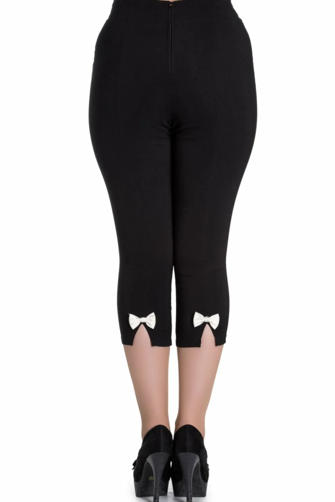 Anna Capris