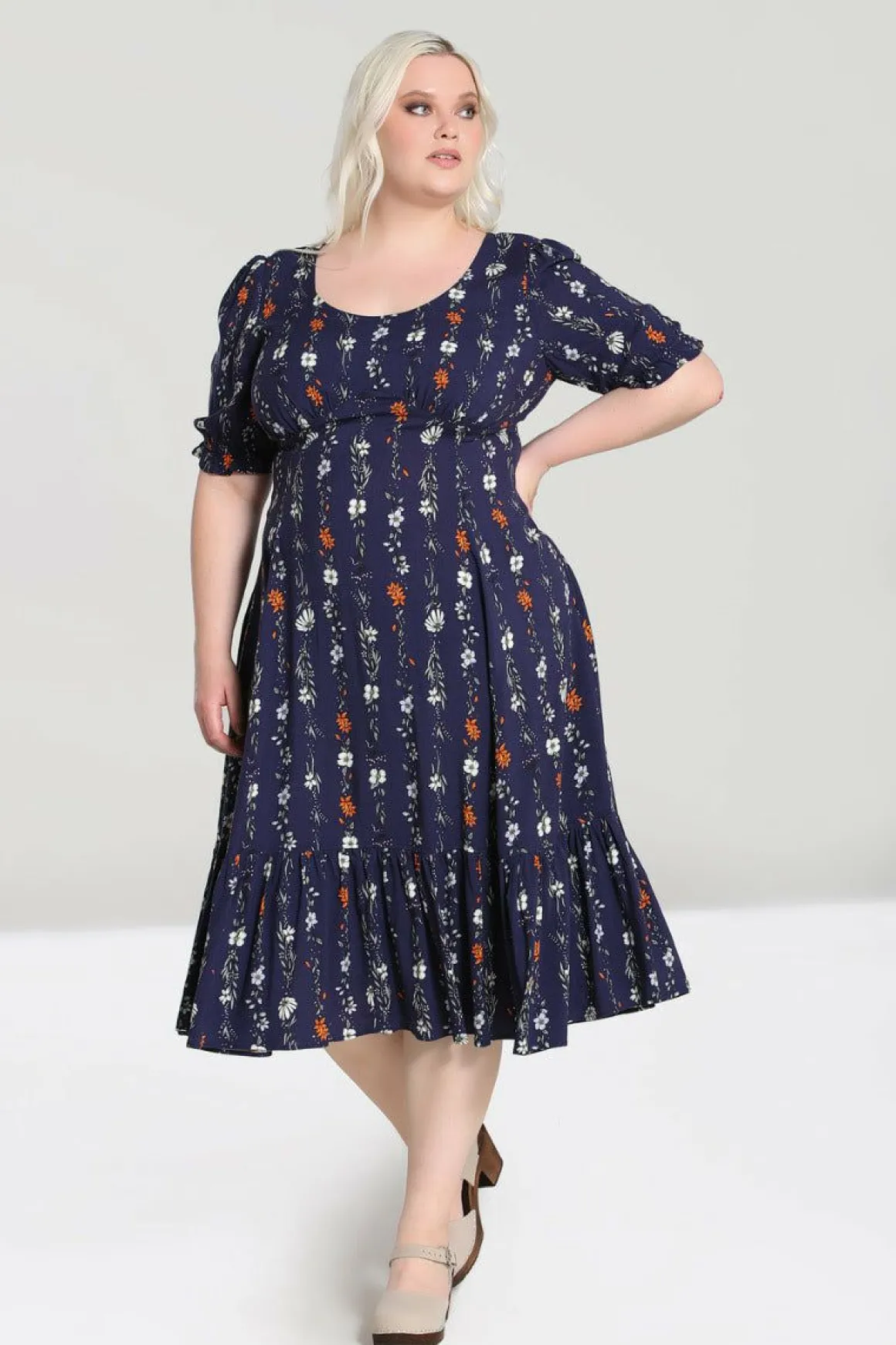 Asta Maxi Dress