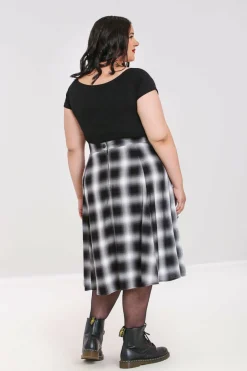Avril Skirt