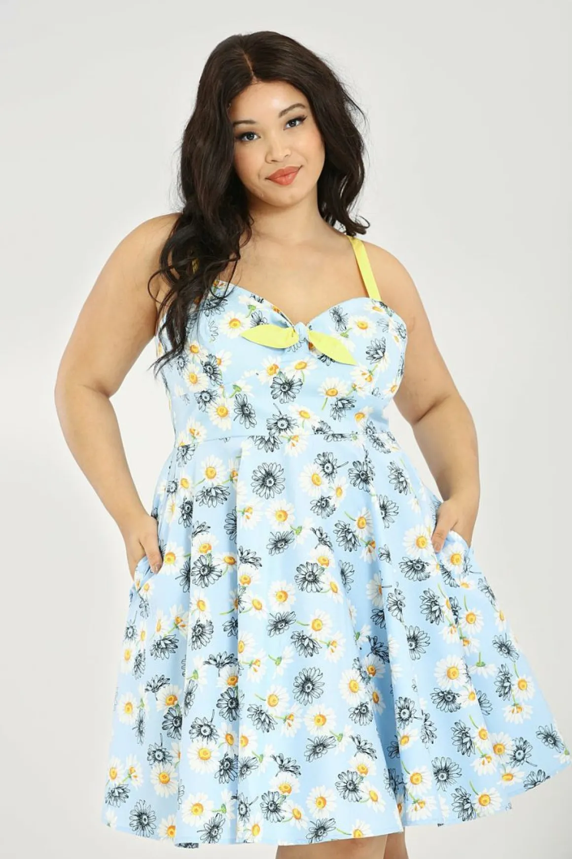 Daisy Mid Dress