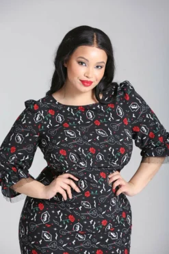 Lilith Maxi Dress