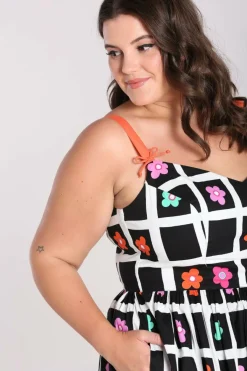 Oopsie Daisy Knee Dress