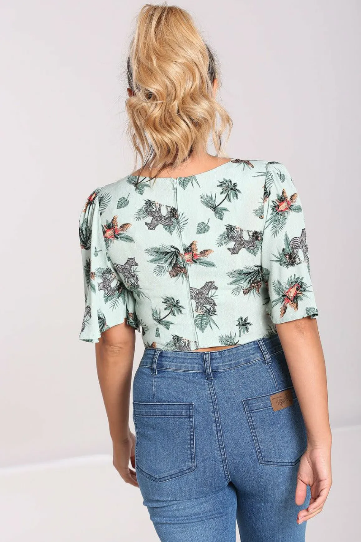 Sofia Crop Top