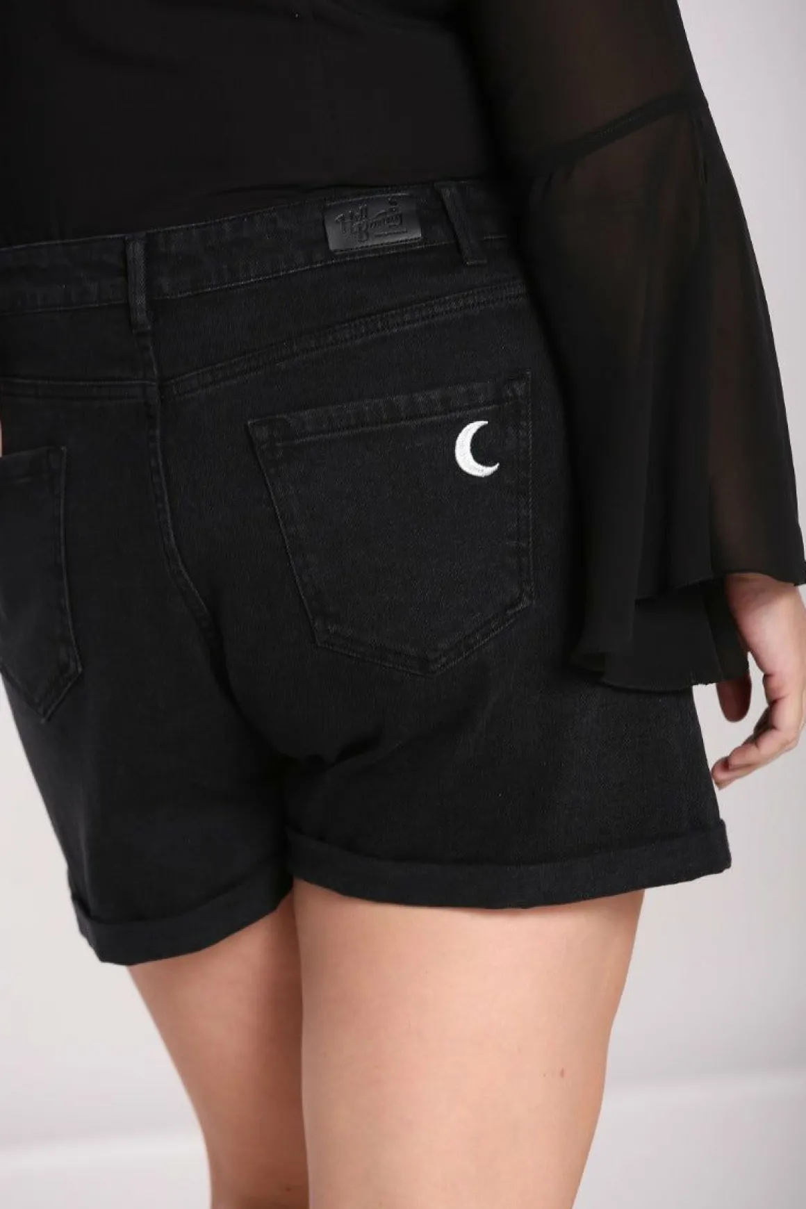Temptation Shorts